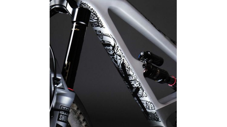 Unleazhed Bike Rahmenschutz 1 set dawei black glossy XXL
