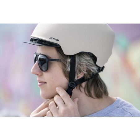 Alpina Idol Helm off-white