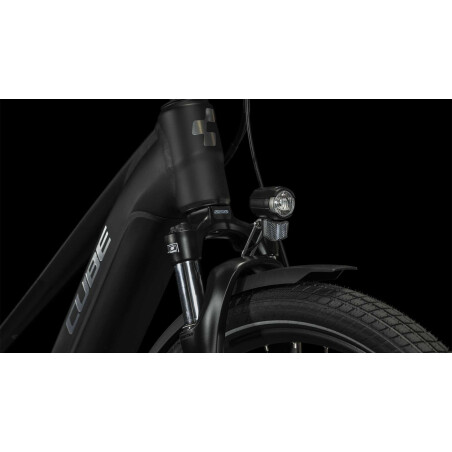 Cube Touring Hybrid Pro 500 Wh E-Bike Easy Entry 28&quot; black&acute;n&acute;metal