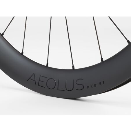 Bontrager Aeolus Pro 51 TLR Disc Carbon VR/HR 28&quot; black