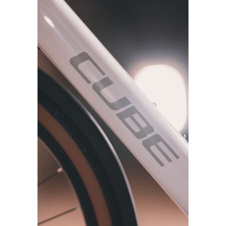 Cube Nuroad Hybrid C:62 Race FE 400 Wh E-Gravel Rad Diamant 28&quot; desertstone&acute;n&acute;green