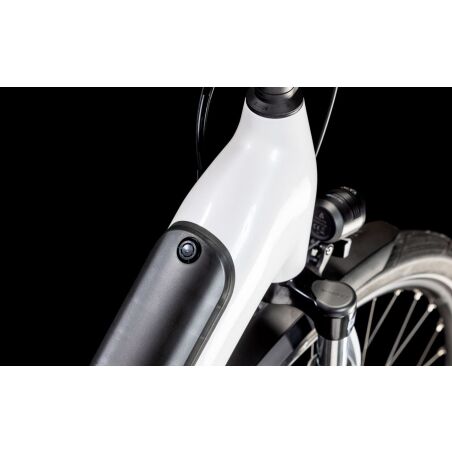 Cube Supreme Hybrid Comfort One 500 Wh E-Bike Easy Entry metallicwhite&acute;n&acute;black