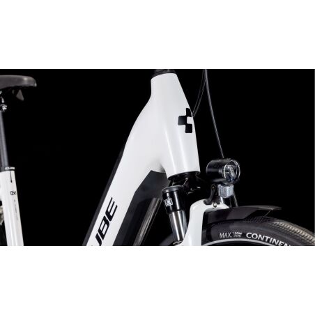 Cube Supreme Hybrid Comfort One 500 Wh E-Bike Easy Entry metallicwhite&acute;n&acute;black