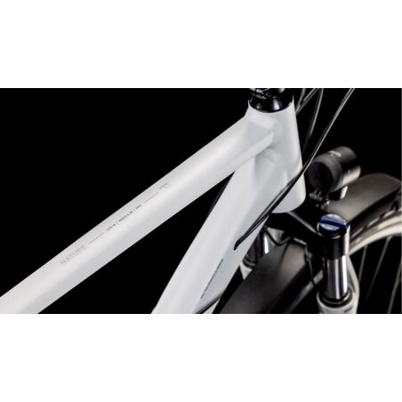 Cube Nature Pro Allroad Trekkingrad Diamant 28&quot; cotton&acute;n&acute;black