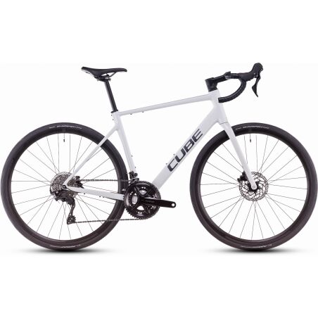 Cube Attain SLX Rennrad Diamant 28"...