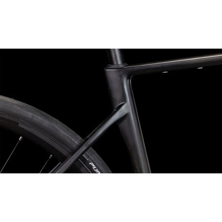 Cube Attain C:62 Race Rennrad Diamant 28&quot; blackline