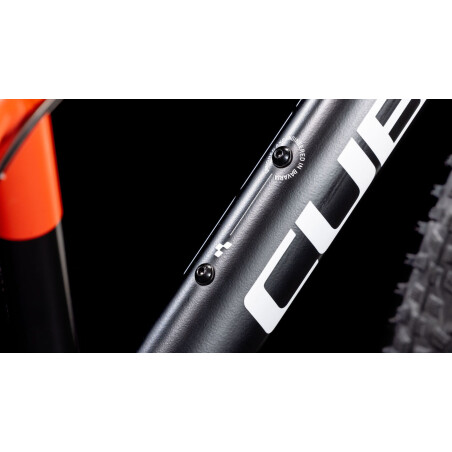 Cube Reaction 240 Pro Kinderrad Diamant 24&quot; black&acute;n&acute;blue&acute;n&acute;red one size