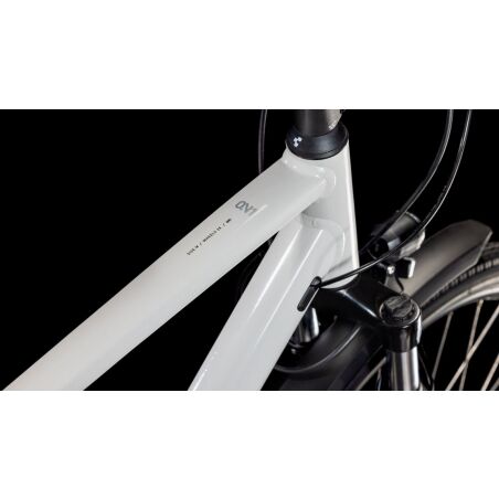 Cube Touring One Trekkingrad Trapeze 28"...