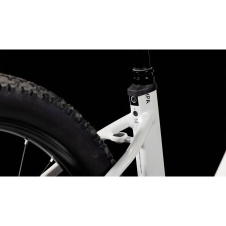 Cube Reaction Hybrid SLT 800 Wh E-Bike Hardtail Easy Entry 27,5&quot; metallicwhite&acute;n&acute;black