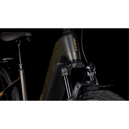 Cube Kathmandu Hybrid SLT 800 Wh E-Bike Easy Entry 28&quot; golddust&acute;n&acute;black