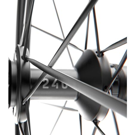 DT Swiss GRC 1400 Dicut 30 Hinterrad 28&quot;  Carbon, Center Lock, Felgenh&ouml;he 30 mm, Freilaufk&ouml;rper Shimano Road 11-fach f&uuml;r Steckachse 12/142 mm TA, Ratchet EXP