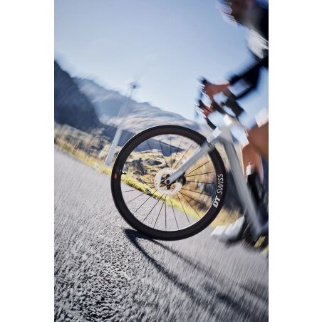 DT Swiss ARC 1100 Dicut, Vorderrad 28&quot;, Carbon, Center Lock, Felgenh&ouml;he 38 mm f&uuml;r Steckachse 12/100 mm TA