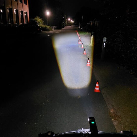 Lunivo Frontscheinwerfer Polar F100 Alu Akku Premium Licht schwarz