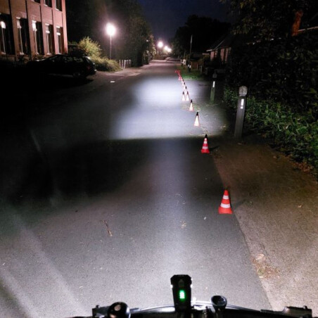 Lunivo Frontscheinwerfer Lynx F80 schwarz