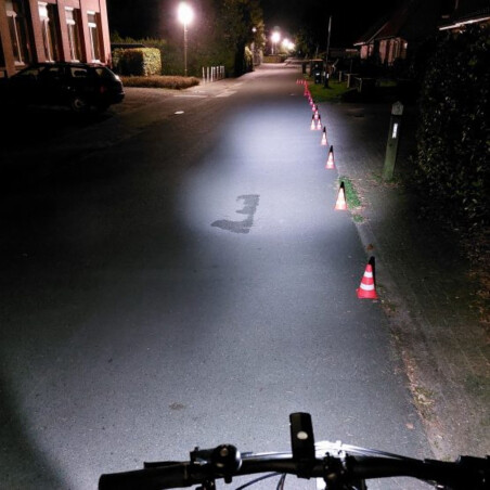 Lunivo Frontscheinwerfer Lynx F30 Alu schwarz