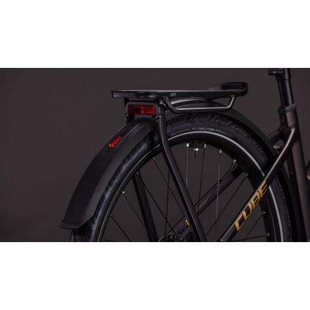 Cube Kathmandu Hybrid Comfort SLX 800 Wh E-Bike Trapeze 28&quot; solareclipse&acute;n&acute;gold