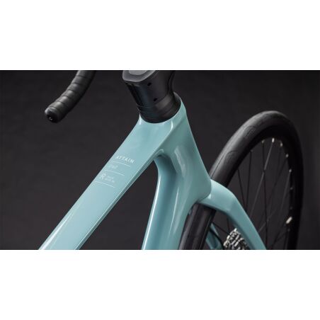 Cube Attain C:62 Race Rennrad Diamant 28"...
