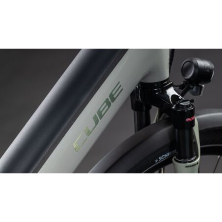 Cube Supreme Hybrid Deluxe One 600 Wh E-Bike Easy Entry ashgreen&acute;n&acute;chrome