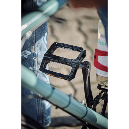 NG Sports Celantroo Plattform-Pedal mit Reflektor 1 Paar schwarz 115,8 x 103,4 mm