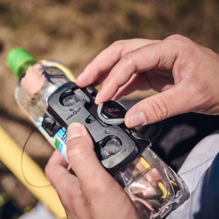 Fidlock Twist Single Uni Connector Universeller Trinkflaschenhalter f&uuml;r magnet-mechanisches Flaschenhaltersystem schwarz