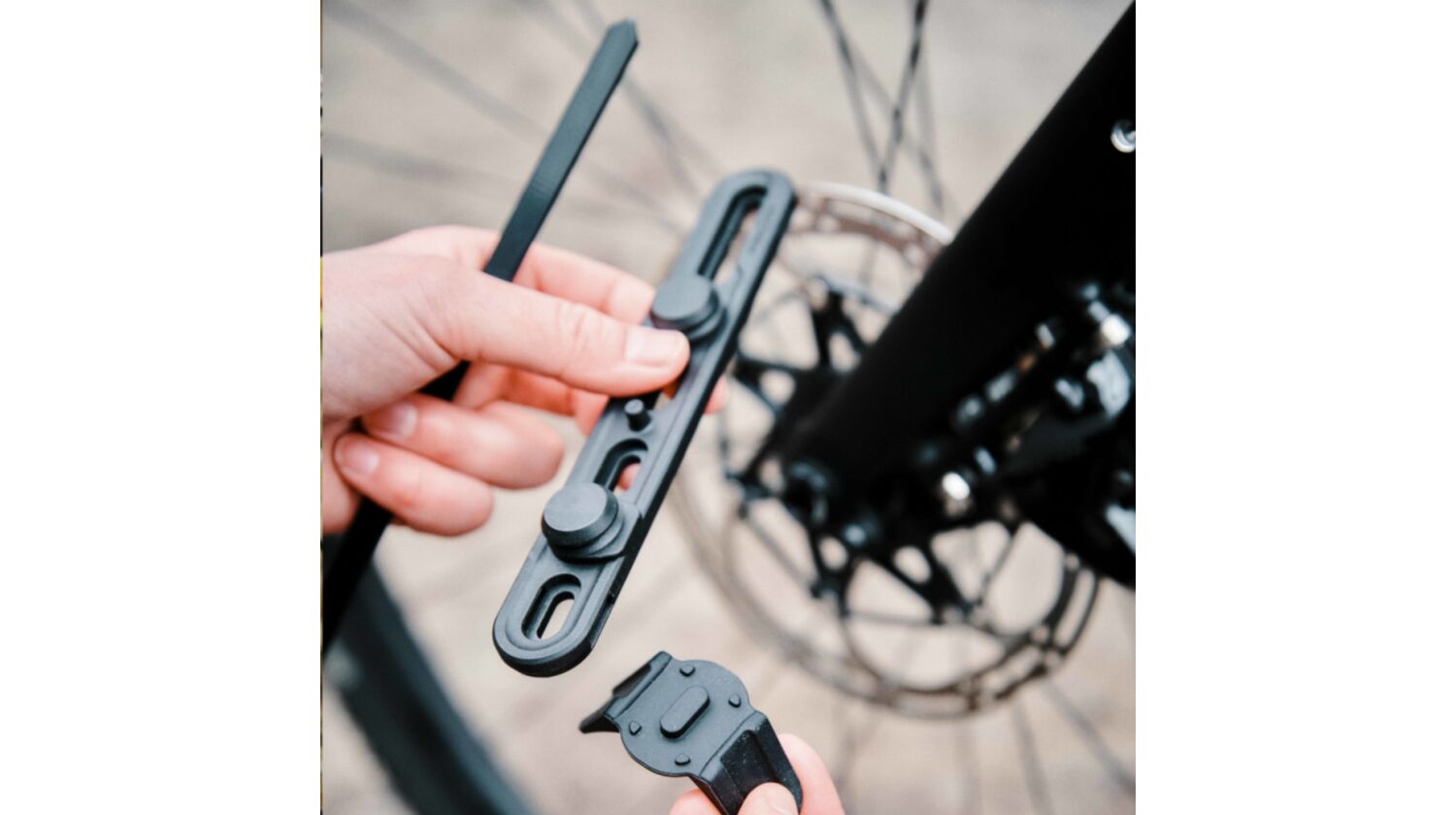 Fidlock Twist Vario Base Variable magnet-mechanische Halterung für Fahrradrahmen und -gabeln schwarz