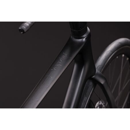Cube Attain C:62 Race Rennrad Diamant 28"...