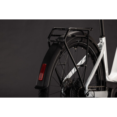 Cube Touring Hybrid One 600 Wh E-Bike Easy Entry 28" metallicwhite&acute;n&acute;chrome