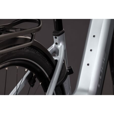 Cube Kathmandu Hybrid One 800 Wh E-Bike Easy Entry 28" silverstar&acute;n&acute;reflex