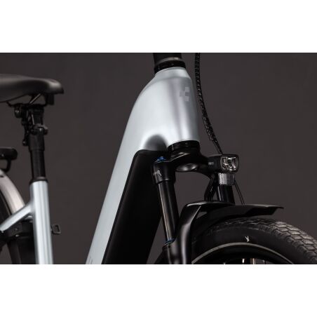 Cube Kathmandu Hybrid One 800 Wh E-Bike Easy Entry 28" silverstar&acute;n&acute;reflex