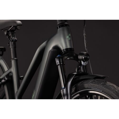 Cube Kathmandu Hybrid Deluxe Pro 800 Wh E-Bike Trapeze 28" blackforest&acute;n&acute;chrome
