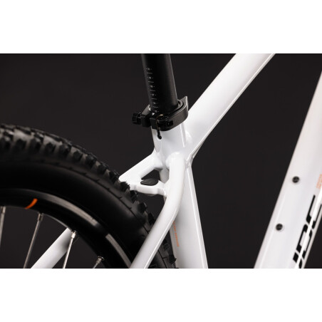 Cube Aim One MTB-Hardtail Diamant metallicwhite&acute;n&acute;black