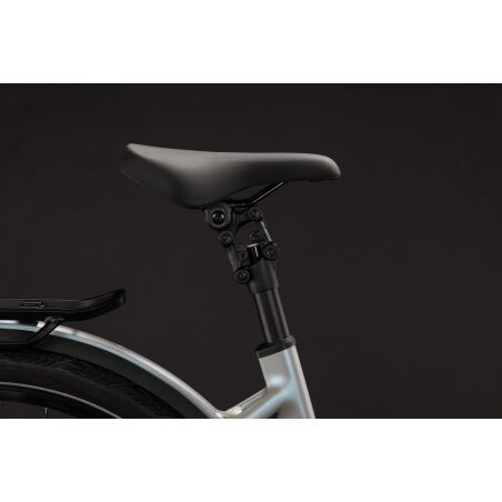 Cube Kathmandu Hybrid Deluxe EXC 800 Wh E-Trekkingbike Easy Entry 28" glintsand&acute;n&acute;black inkl. ACID Einsteckkette + ACID Seitentaschen SMLink