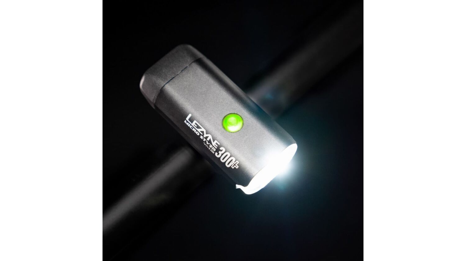 Lezyne Micro STVZO 300+/KTV+ StVZO Beleuchtungsset black