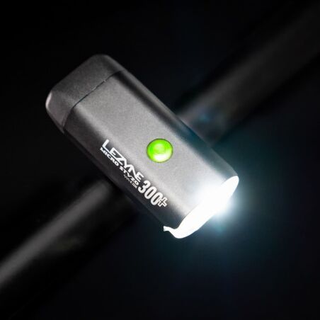 Lezyne Micro STVZO 300+/KTV+ StVZO Beleuchtungsset black