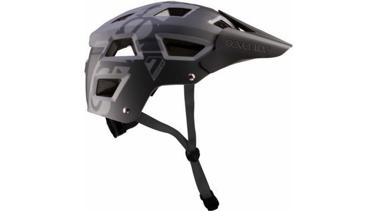 7iDP Helm M5 schwarz