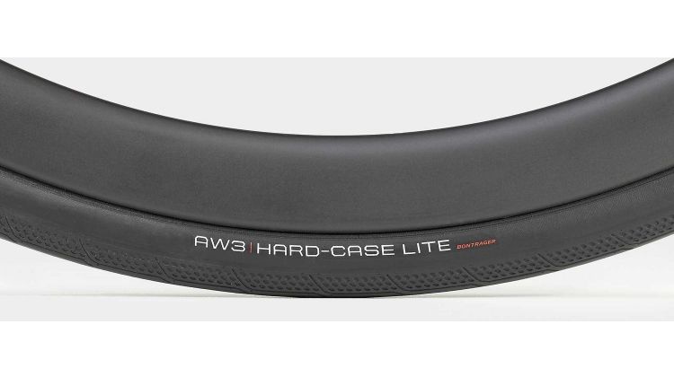 Bontrager AW3 Hard-Case Lite Faltreifen 28 Clincher black