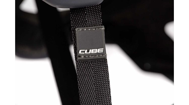 Cube Helm QUEST black