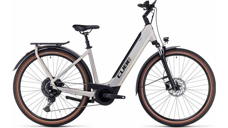 Cube Touring Hybrid Pro 500 Wh E-Bike Easy Entry 28 pearlysilver´n´black