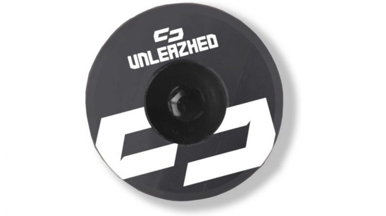 Unleazhed AL01 Top Cap Aluminium Logo Skin 1 pcs, 1 aluminium screw M6 white