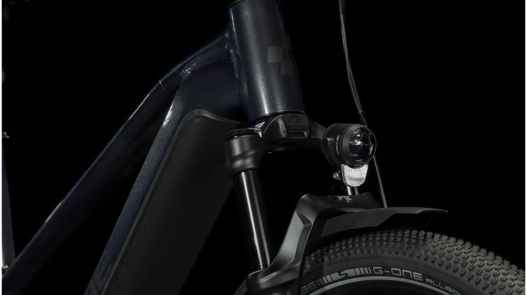 Cube Nuride Hybrid SLT 750 Wh Allroad E-Bike Trapeze 28 grey´n´metal