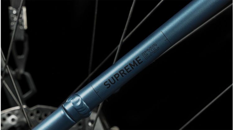Cube Supreme Hybrid EXC 625 Wh E-Bike Easy Entry 28 blue´n´black